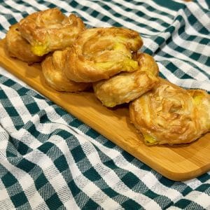 rulouri ciuperci - prajituri la birou